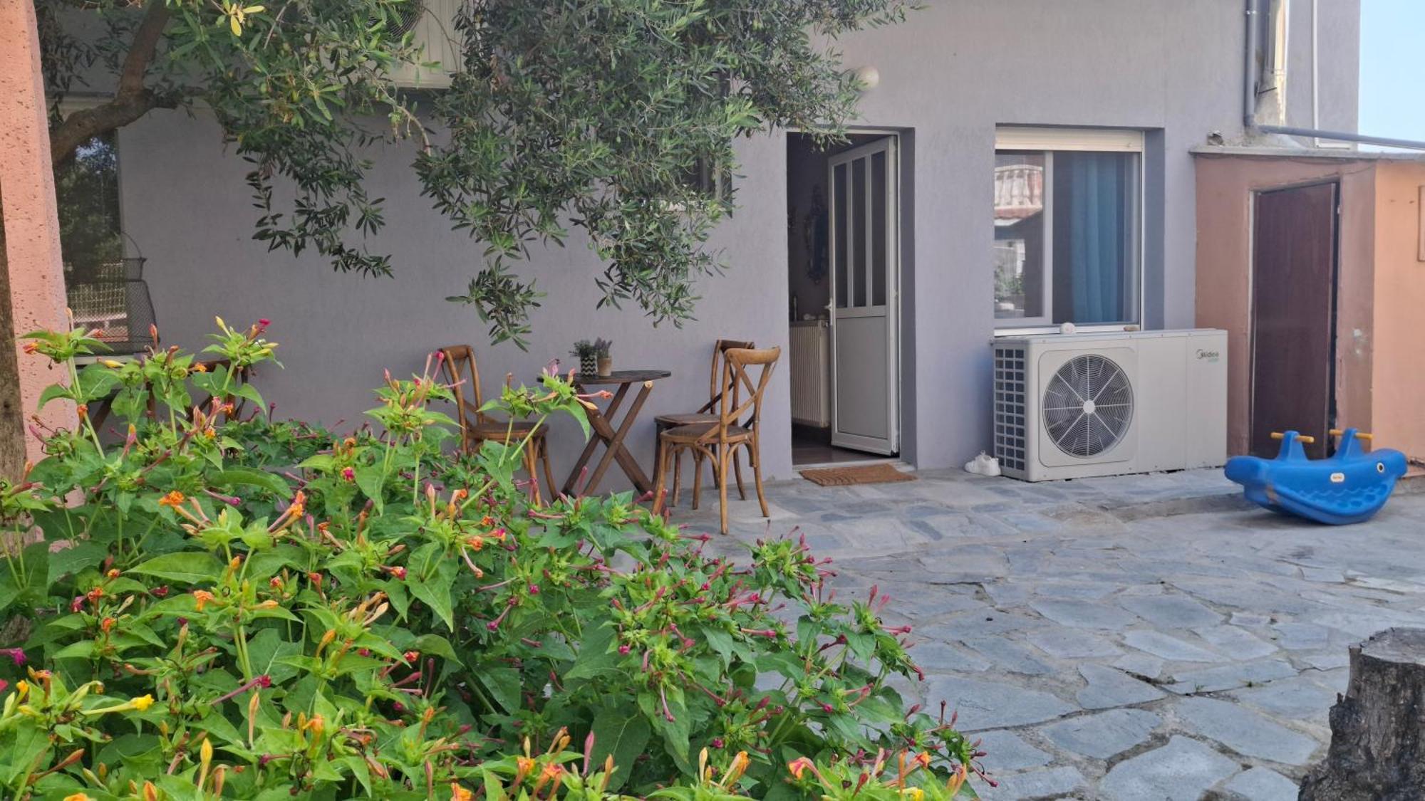 Astir Vakantiehuis Néa Péramos